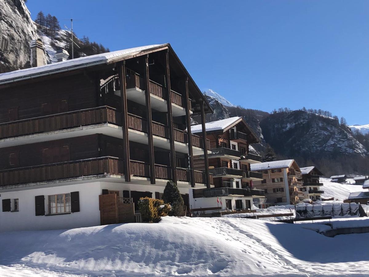 L'Herensarde, Bel Appartement Avec Jardin-Terrasse Et Garage Evolène Exterior foto