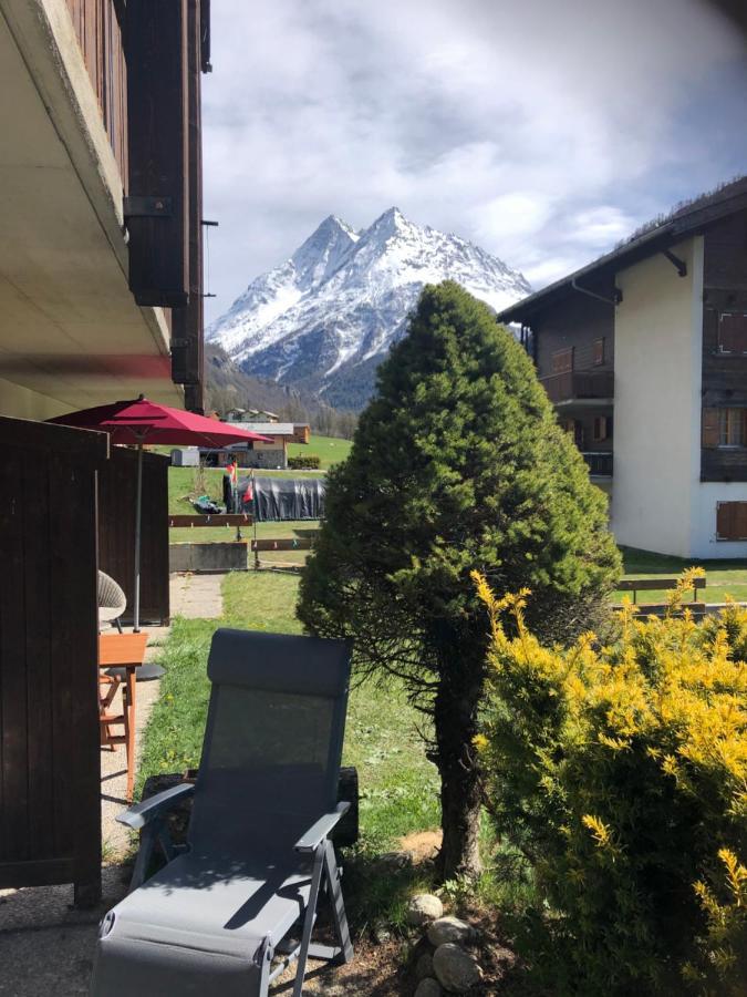 L'Herensarde, Bel Appartement Avec Jardin-Terrasse Et Garage Evolène Exterior foto